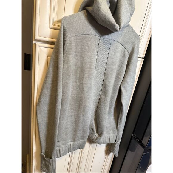 Lululemon Women's Rise & Move Zip Up Hoodie Heathered Silver Drop Size Small - Picture 1 of 9